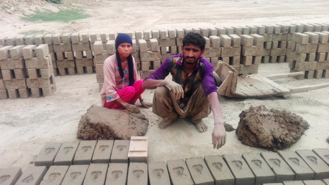 CFAM team visits forgotten Christians in the Brick Kilns